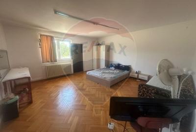 Inchiriere casa zona Andronache - 2