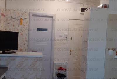 Apartament cu 2 camere, decomandat - zona Calea Bucuresti - 6