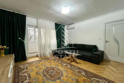 Apartament cu 3 camere decomandat, mobilat în Complex Studențesc - 1