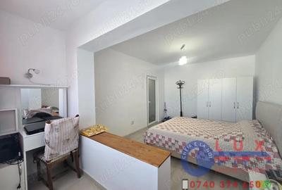 Apartament cu 3 camere decomandat în Babadag - 9