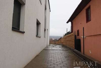 Duplex cu 5 camere cu Canalizare în Dâmbul Rotund - 40