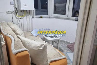 SEBES ! Vanzare Apartament 2 camere decomandat Etaj 2 cu 2 balcoane Central cu priveliste deosebita - 2