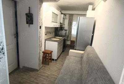 Garsonieră semidecomandată în Central - 1