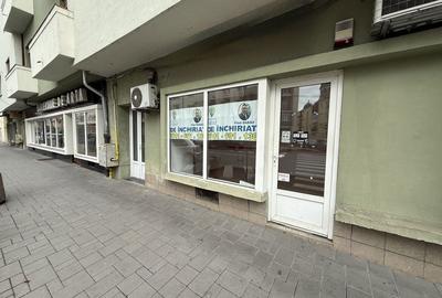 Spațiu comercial, de 12 mp, în Ultracentral - 7