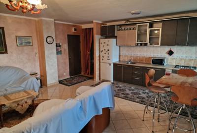 Apartament cu 3 camere decomandat în Ștefan cel Mare - 11