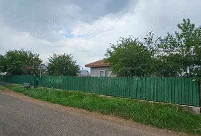 Casă cu 5 camere în Luciu - 9