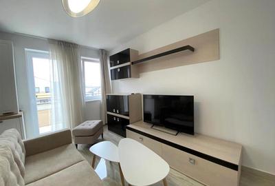 Apartament cu 3 camere decomandat, mobilat în Tractorul - 17