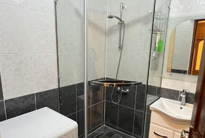 Garsonieră decomandată în Schei - 3