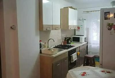 Apartament trei camere Micro 17 Apartament trei camere Micro 17 - 2