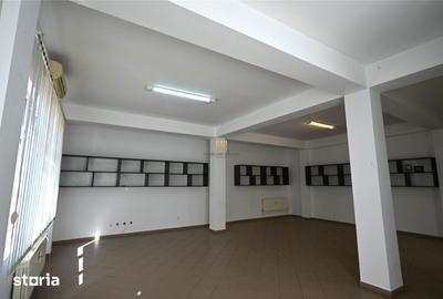 Spațiu comercial, de 82 mp, în Vama - 5