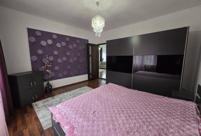 Casă cu 6 camere cu Teren 250 Mp în 23 August (Cațelul) - 3