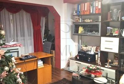 Apartament cu 3 camere decomandat, mobilat în Dacia - 3