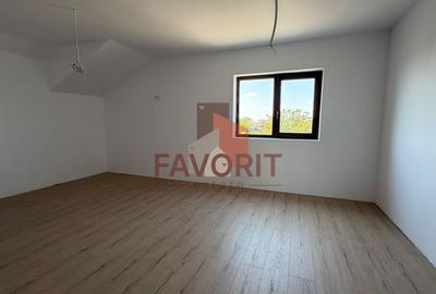 Duplex cu 4 camere cu Canalizare în Moșnița Veche - 10