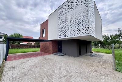 Casa individuala superba cu 4 camere | Ciarda Rosie