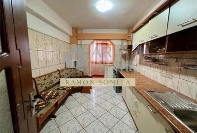 Vanzare apartament 4 camere, spatios, 9 mai, Ploiesti - 3