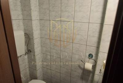 Apartament cu 3 camere decomandat în P-ța Romană - 10