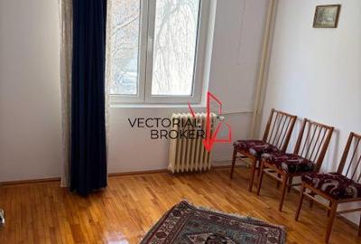 Apartament cu 4 camere semidecomandat, mobilat în Dristor - 5