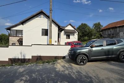 Casa de vazare in zona de deal - 3