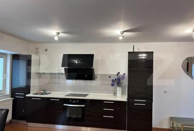 Apartament cu 3 camere semidecomandat în Central - 9