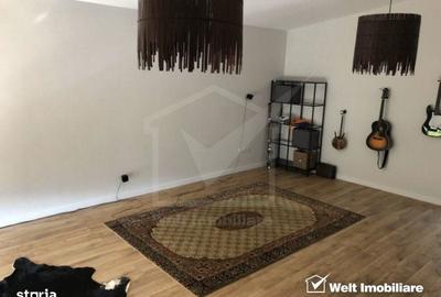 Casă cu 4 camere în Central - 1