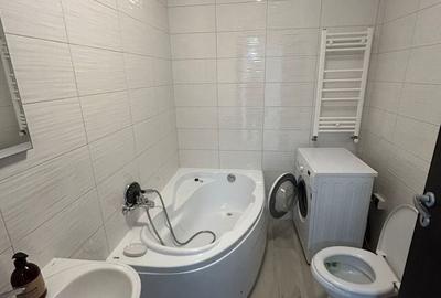 Garsonieră decomandată în Roșu - 2