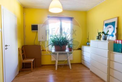 Casa / Vila cu 10 camere si teren generos, Sos. Salaj - 36