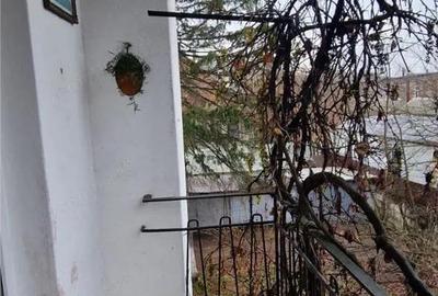 De vanzare apartament cu 2 camere in Aleea Carpati - 5