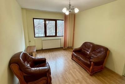 Apartament cu 3 camere semidecomandat în Podu Roș - 6