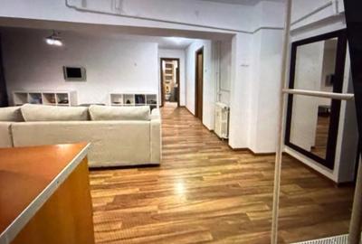 Apartament cu 3 camere semidecomandat, mobilat în P-ța Unirii - 5