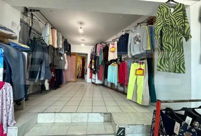 Spațiu comercial, de 102 mp, în Central - 5