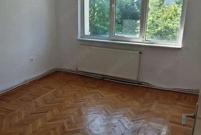 Apartament 3 camere - Liceul Mihai Eminescu- Bacau - 2