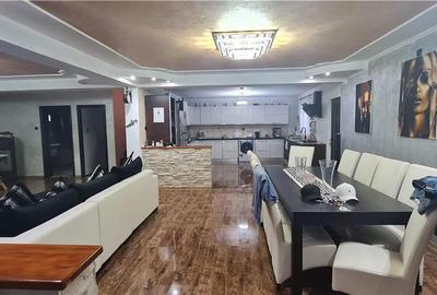 Casă cu 4 camere cu Teren 600 Mp în Costi - 2