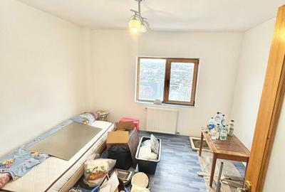 Apartament cu 3 camere în Uiești - 10