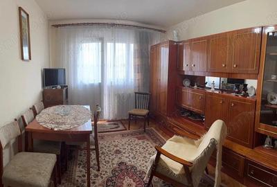 Dambu Pietros - Vanzare ap. 2 camere + garaj - B-dul. 1848 - 2