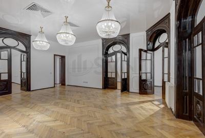 Apartament cu 6 camere semidecomandat în Calea Plevnei