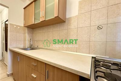 Apartament cu 2 camere semidecomandat în Aurel Vlaicu