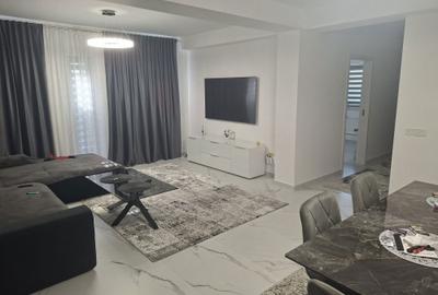 Casă cu 4 camere în Central - 1