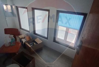 Spațiu comercial, de 81 mp, în Calea București - 2