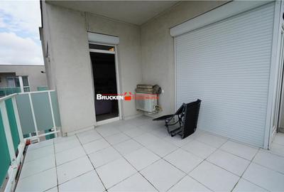 Apartament cu 2 camere decomandat în Central - 2