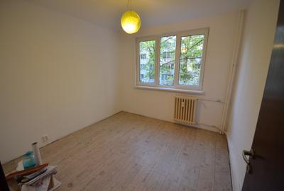 Apartament cu 3 camere decomandat, mobilat în Titan - 4