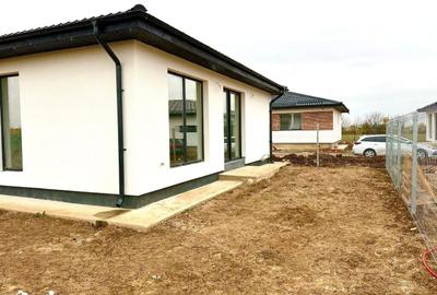 Casă cu 4 camere cu Teren 337 Mp în Tunari - 5