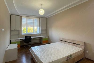 Apartament cu 2 camere în Lipovei