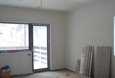 Apartament cu trei camere situat in Busteni - 2