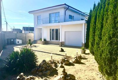 Mioveni - Vila Moderna - garaj - terasa - curte spatioasa - centrala termica - 2