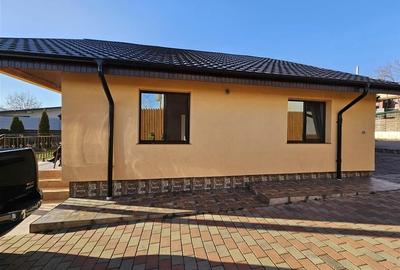 CASA  P + M CU TEREN  DE VANZARE TARGU OCNA IN EXCLUSIVITATE - 4