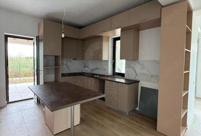 Casă cu Teren 750 Mp în Nișcov - 6