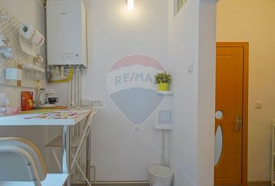 De vanzare 2 camere, ultracentral - Str. Poarta Schei, Ideal Airbnb - 8
