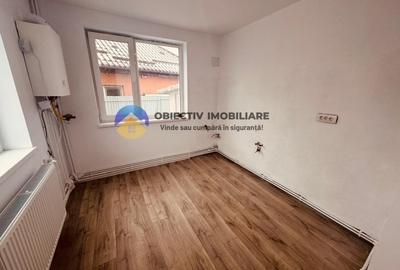 Casă individuală cu 4 camere cu Canalizare în Gara Veche - 9