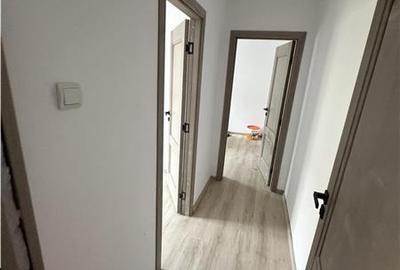 Apartament cu 4 camere semidecomandat în Circumvalațiunii - 2