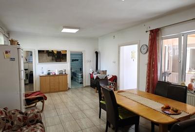 Casă cu 4 camere în Cihei - 3